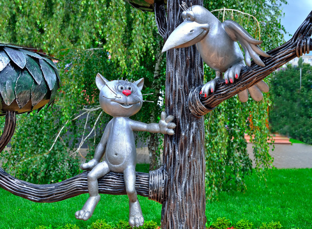 Памятники героям мультфильмов